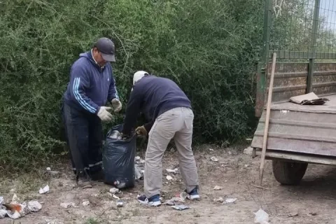 Limpieza de mini basurales